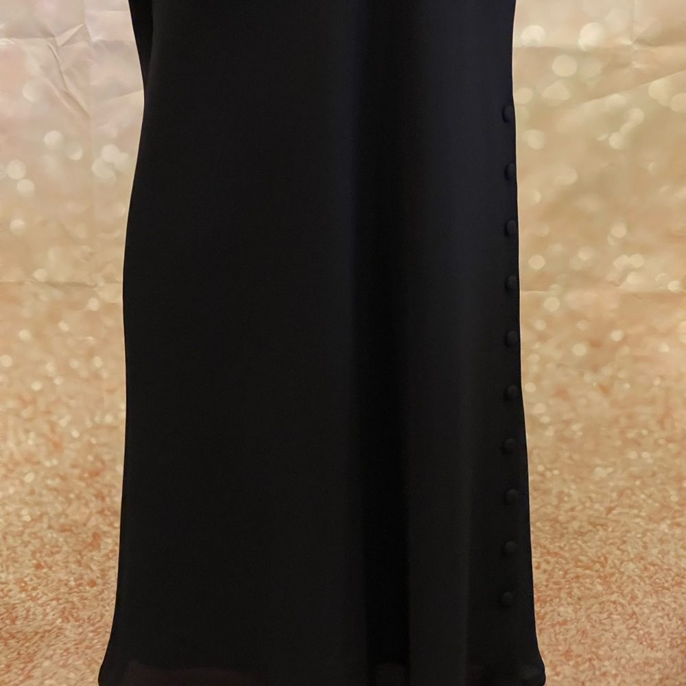 Liz Claiborne 4 Square Neck Button Side Accent‎ Knee Length Black Dress - Picture 7 of 8